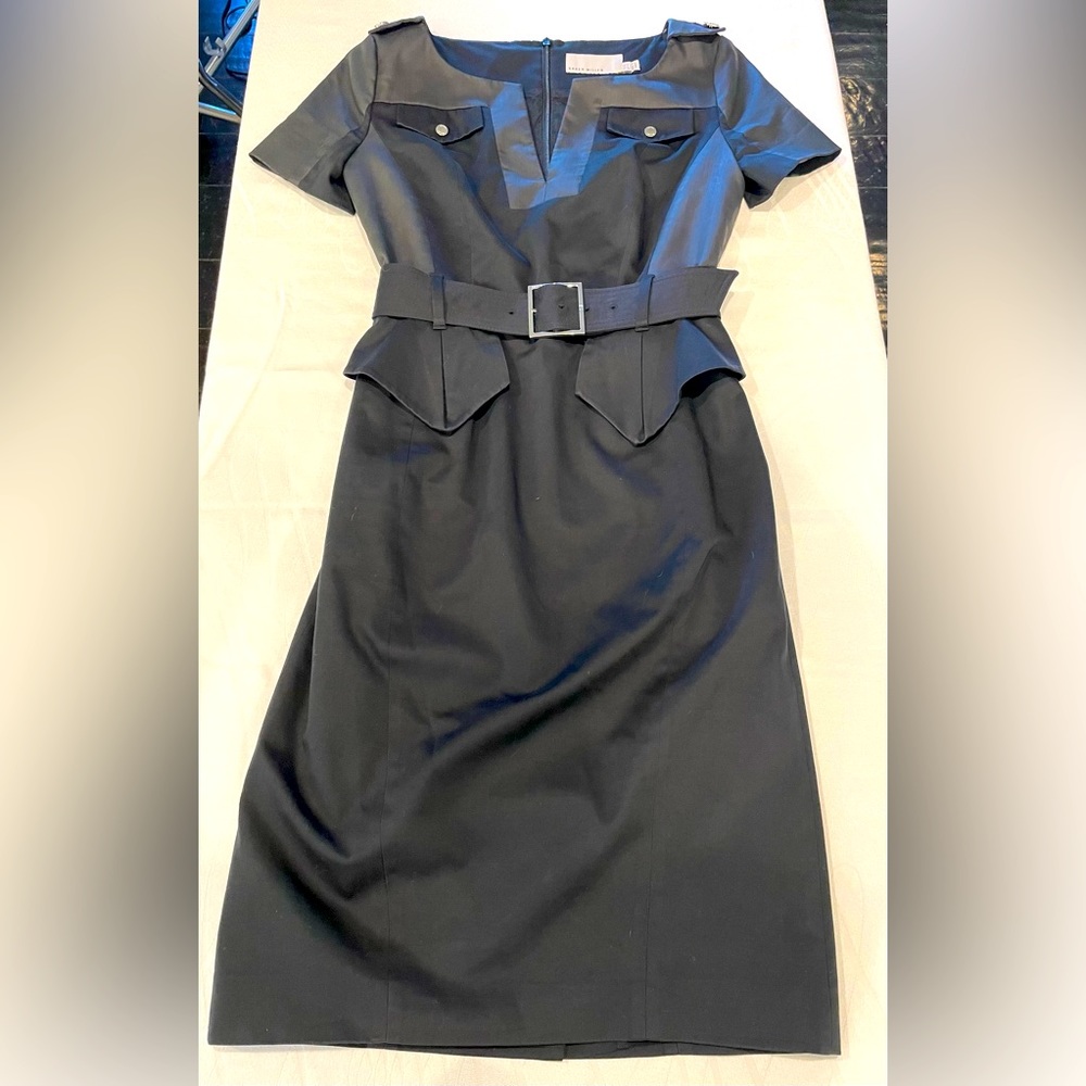 Classy business. Photos off it’s black high-end original price ,with tax $400+